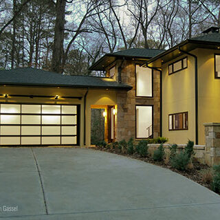 Residential Garage Doors - Avante